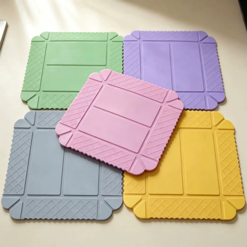 5-Piece Silicone Snack Containers with Built-in Magnetic Corners