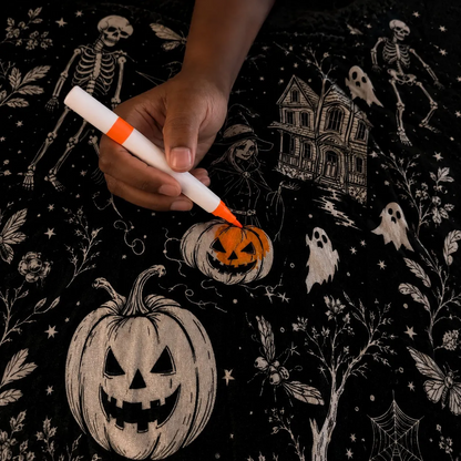 🔥Last Day 49% OFF - 🎃👻Trick Or Trace Halloween Coloring Blanket🎨